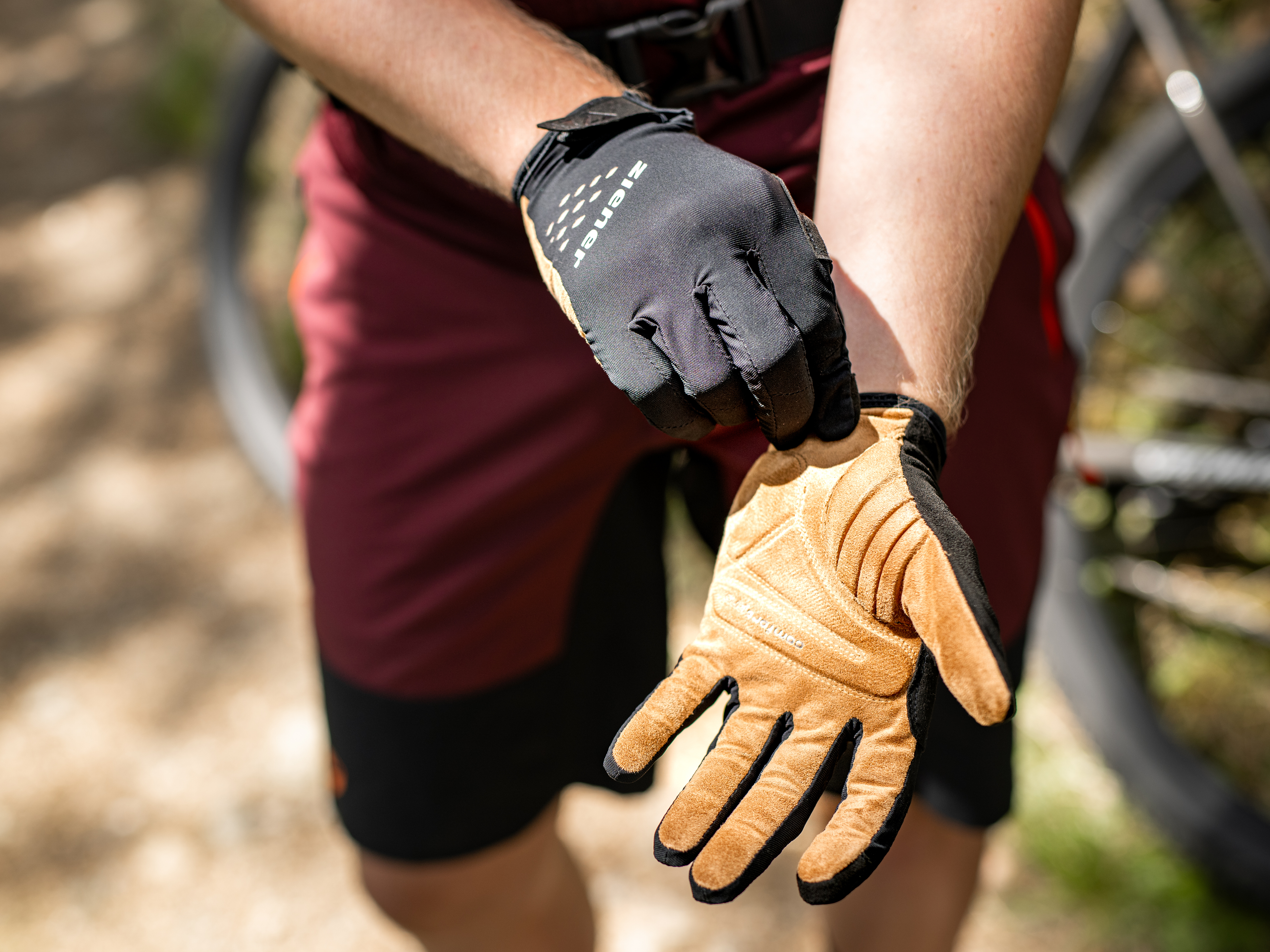 Ziener Gloves Ziener Daunenjacke Handschuhe, Ski- Und Bikebekleidung ZIENER  Gloves