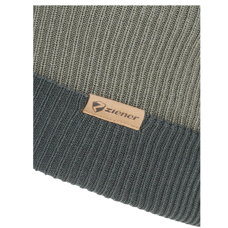 IKADELLO-Z hat man Small